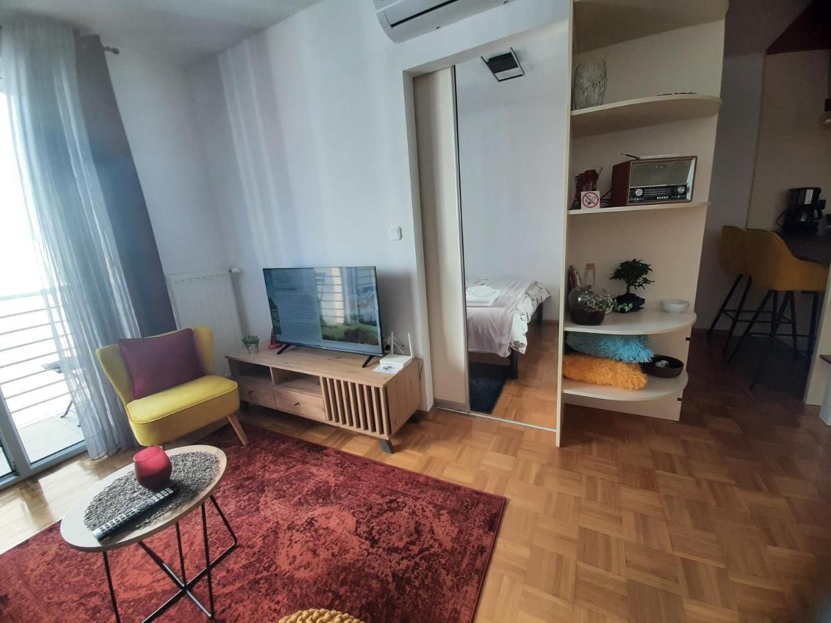 Apartment Relax With Infrared Sunshower Varaždin Zewnętrze zdjęcie
